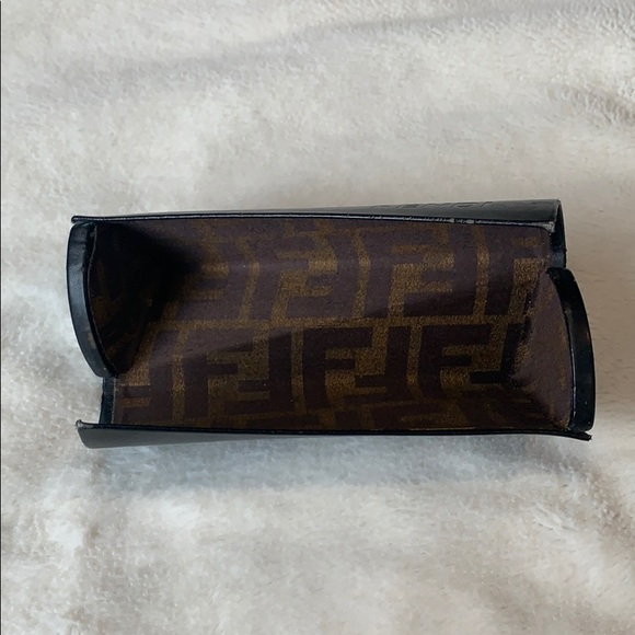 FENDI Eyeglasses Black - Picture 13 of 13